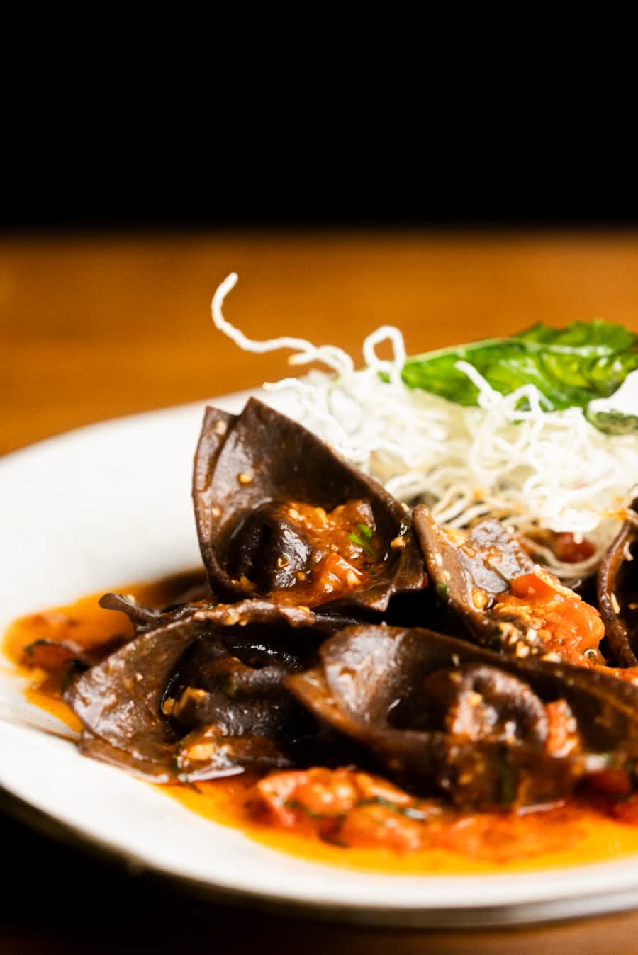 Agnolotti tomate y tofu
